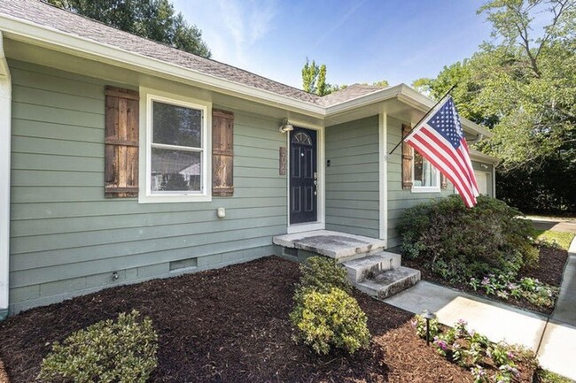 Foto del edificio - CUTE House in North Brainerd