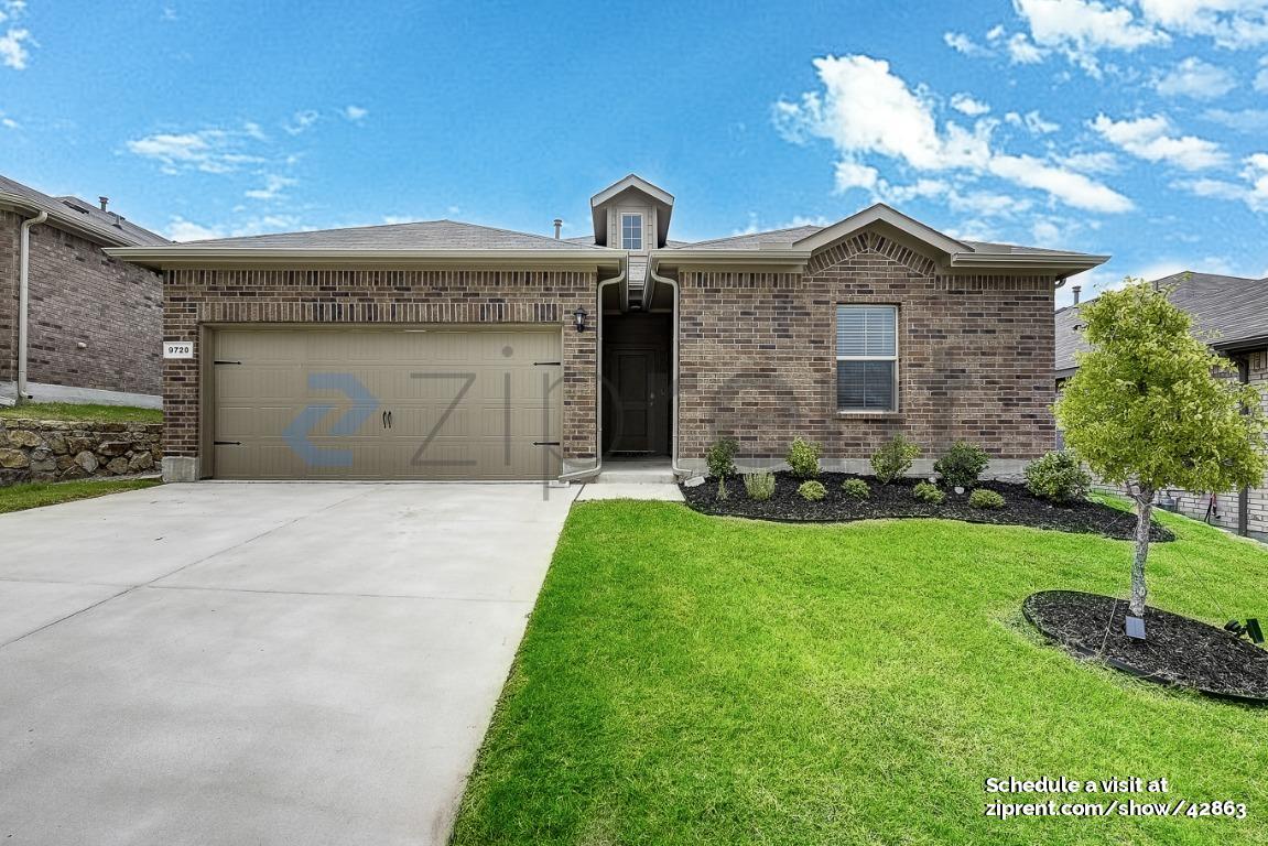 Primary Photo - 9720 Fallston Dr