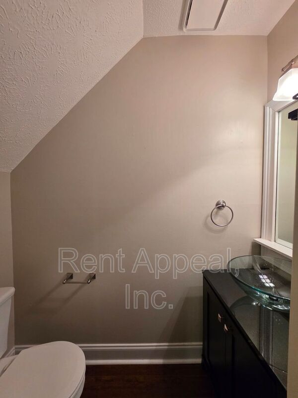 Building Photo - 2507 Queen Anne Ct
