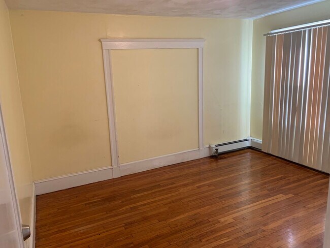 Foto del edificio - Allston 3 Bed Available Sept 1