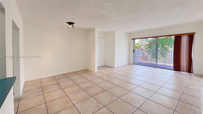 Building Photo - 4670 NW 79th Ave
