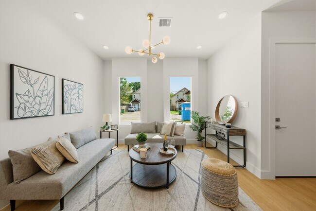 Foto del edificio - 6514 Luce St