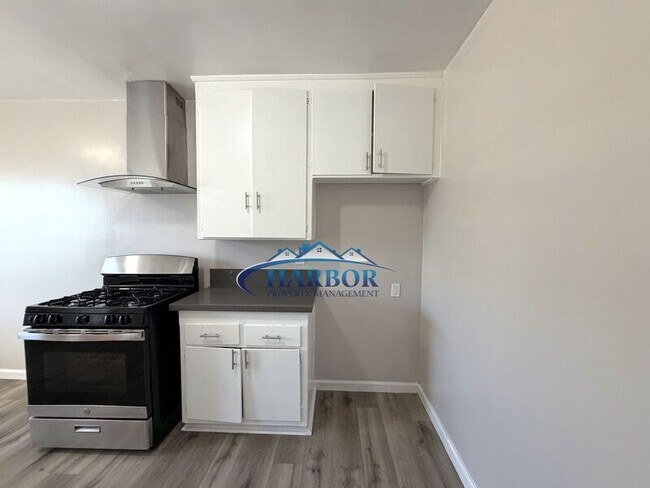 Foto del edificio - 1234 W 144th St