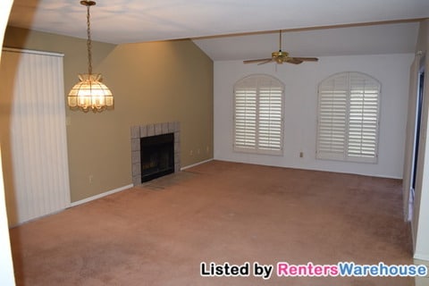 Building Photo - 6945 E Cochise Rd