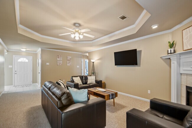 Foto del edificio - 135 Willow Grove Rd