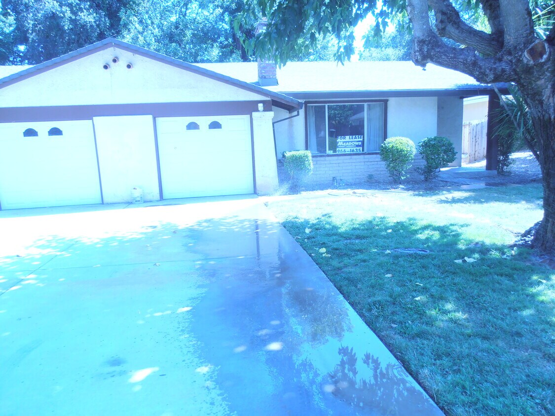 Foto principal - 8140 Monte Park Ave