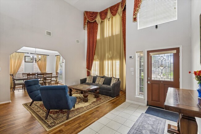 Foto del edificio - 21702 Cozy Hollow Ln