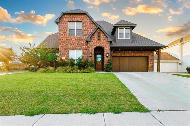 Foto principal - 764 Tallgrass Dr