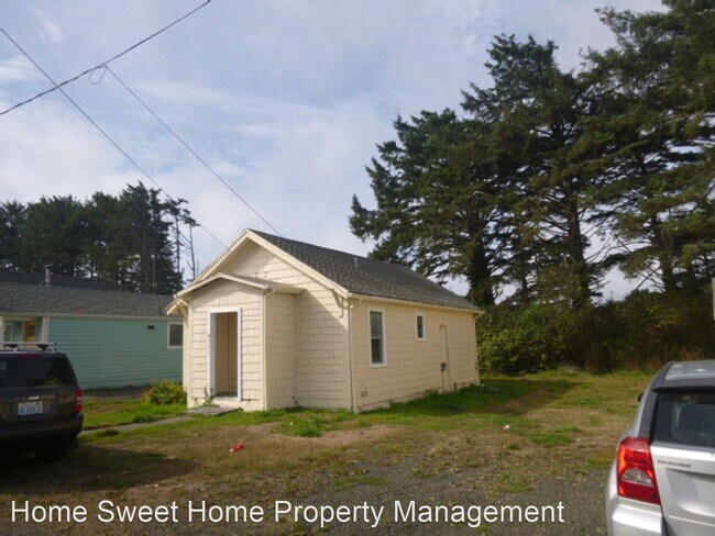 Foto del edificio - 2 br, 1 bath House - 4791 Forwood Ave