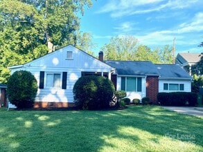 Building Photo - 5310 Buckingham Dr