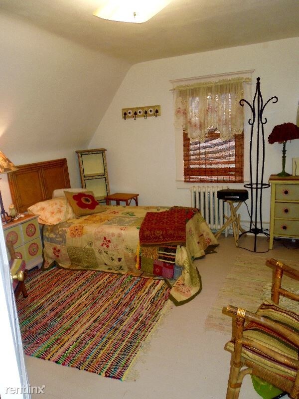Primary Photo - 3 br, 2 bath House - 5415 Falls Road Terrace