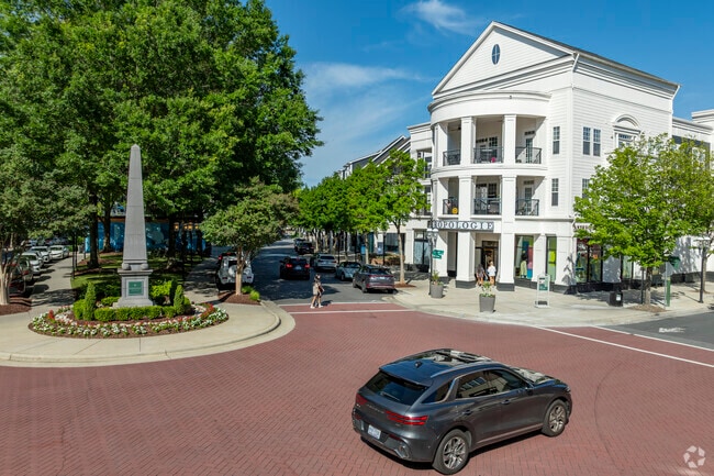 Birkdale Village features sidewalks throughout the area.