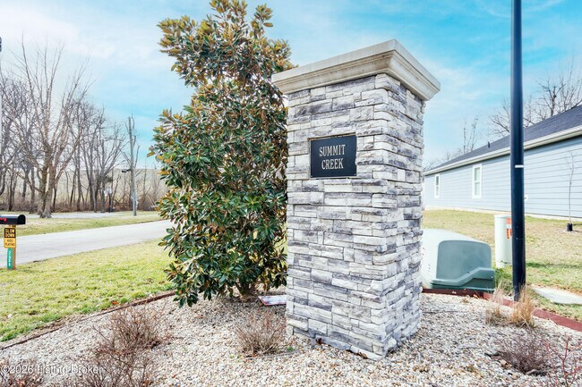Building Photo - 109 Elegance Wy