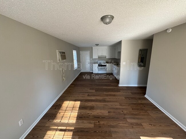 Building Photo - 1552 Fountain St