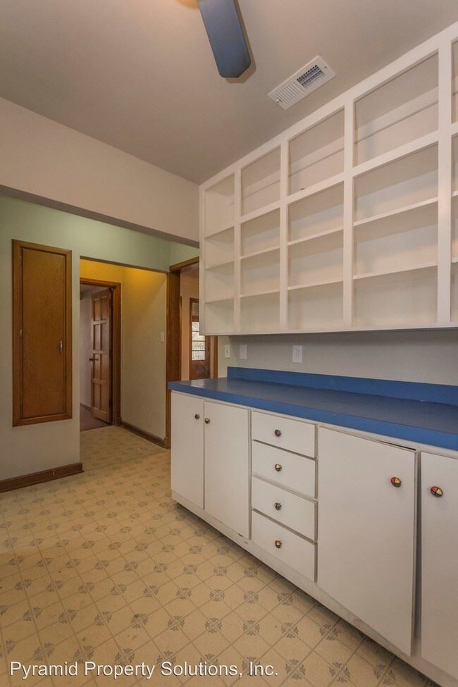 Foto del edificio - 3 br, 2 bath House - 2501 Westover blvd