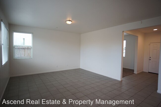 Foto del edificio - 4 br, 2.5 bath House - 5114 Lomica Lane