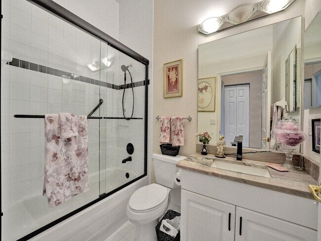 Guest Bath - 7840 Rockford Rd