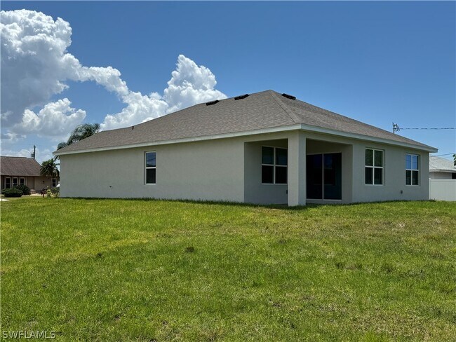 Foto del edificio - 4020 SW 6th Ave