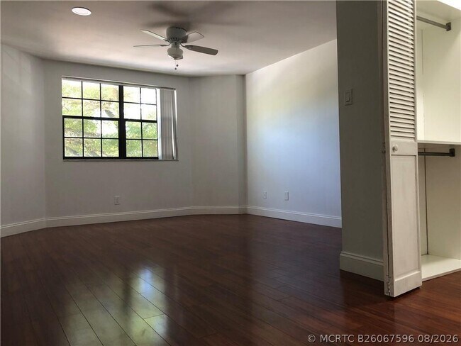 Foto del edificio - 11277 W Atlantic Blvd