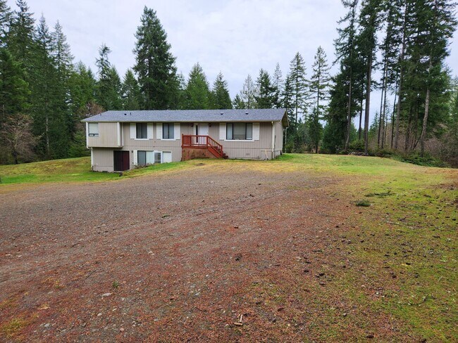 Building Photo - 4 br, 3 bath House - 9525 SW Heartwood Lane