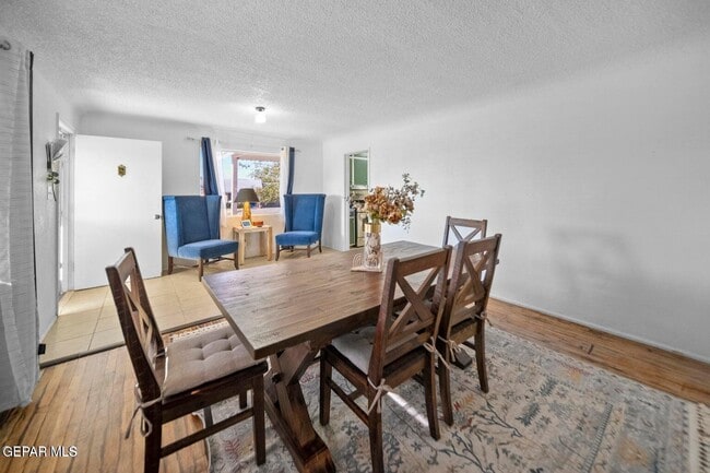 Building Photo - 801 Burgess Dr