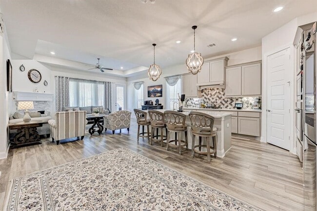 Building Photo - 4221 Davis Oak Dr