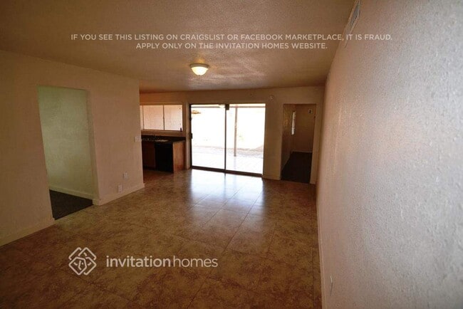 Foto del edificio - 9009 N 56th Ave