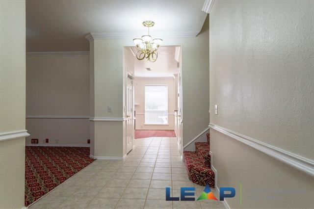 Foto del edificio - 2216 Oak Park Dr