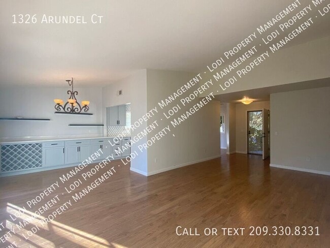 Building Photo - 1326 Arundel Ct