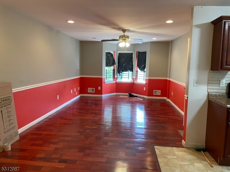 Foto principal - 24 N 7th St