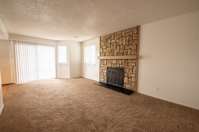 Building Photo - 17662 E Loyola Dr