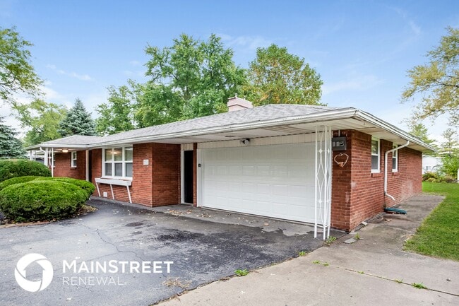 Building Photo - 2311 E 40th St