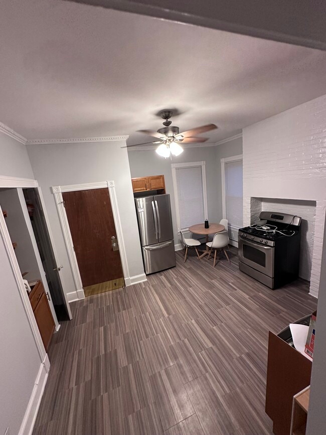 Building Photo - 9 Grenada Pl