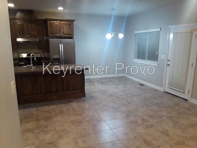 Building Photo - 735 S 1803 W