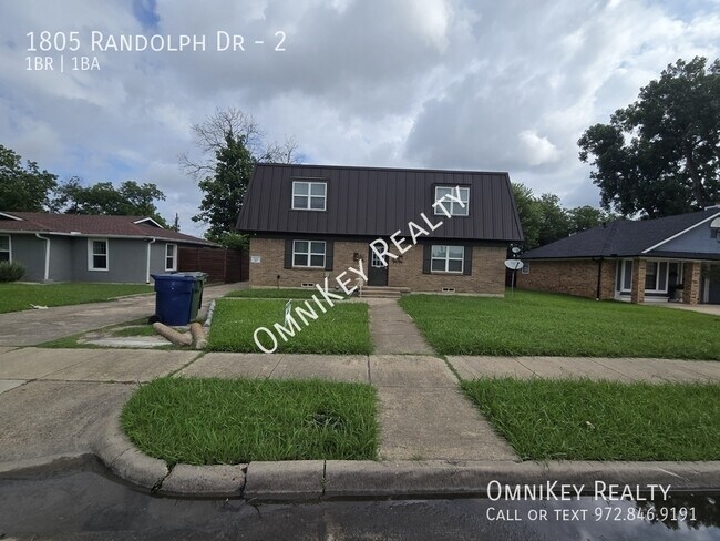 Foto del edificio - 1805 Randolph Dr