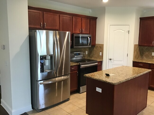 Foto del edificio - 12646 Evington Point Dr