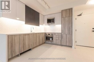 Building Photo - 2485 Taunton Rd