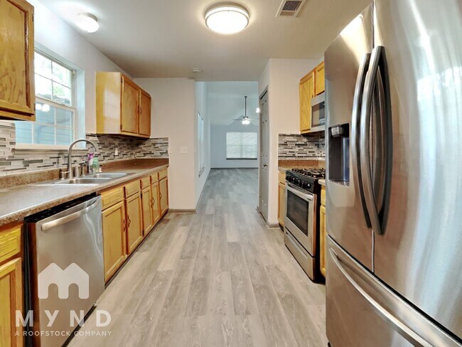 Building Photo - 5026 Malmedy Rd