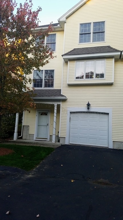 Building Photo - 270 Littleton Rd