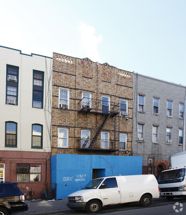 136 Wilson Ave, Brooklyn, NY 11237 Apartments Brooklyn, NY