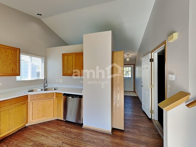 Foto del edificio - 1012 Mission Blvd