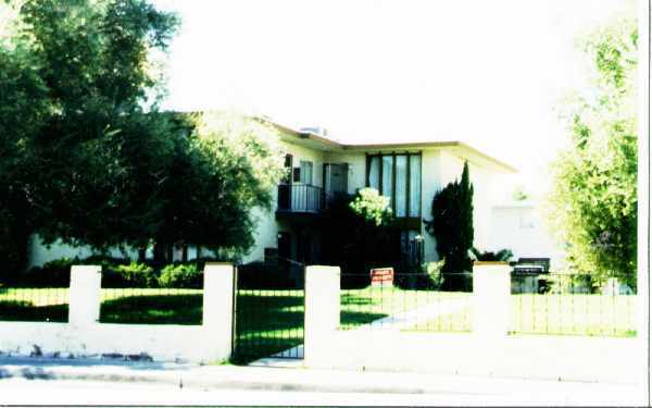 Foto del edificio - 3341 Rome St