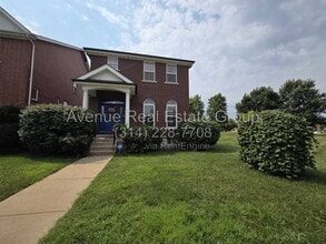 Building Photo - 3948 Blaine Ave
