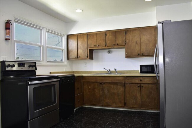 Foto del edificio - 924 Mount Pitt Ave