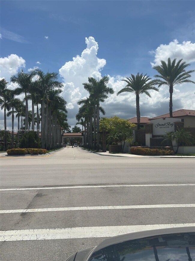 Foto del edificio - 9941 NW 86th Terrace