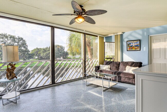 Foto del edificio - 113 Tidy Island Blvd
