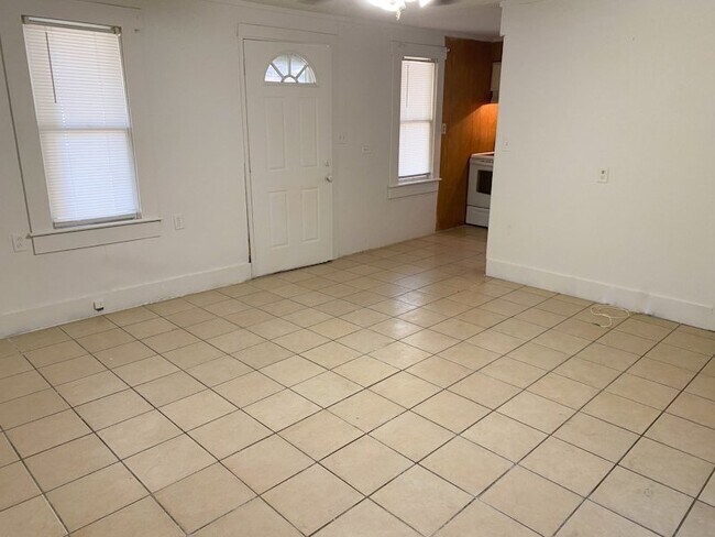 Building Photo - 12095 PR 37