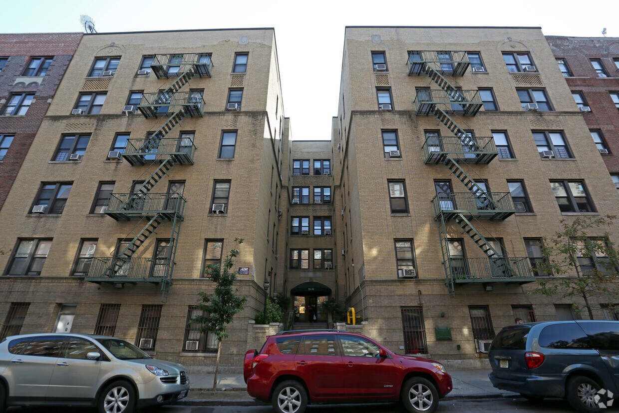 Foto del edificio - 30 Sickles St