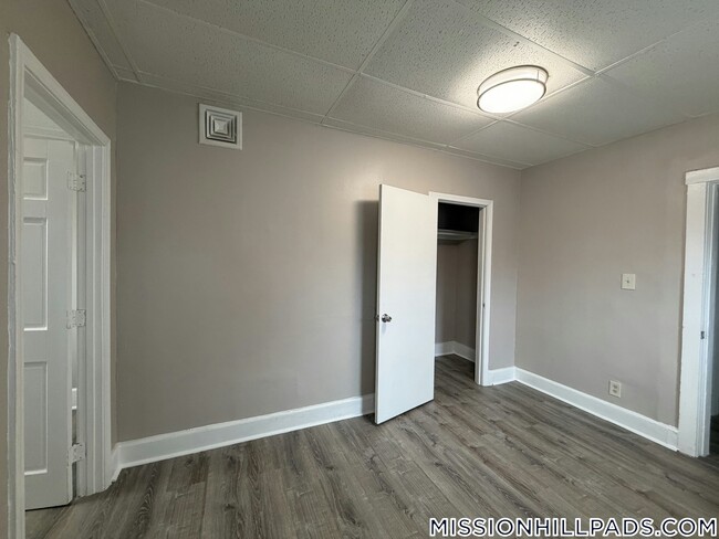 Building Photo - 52 Blue Hill Ave