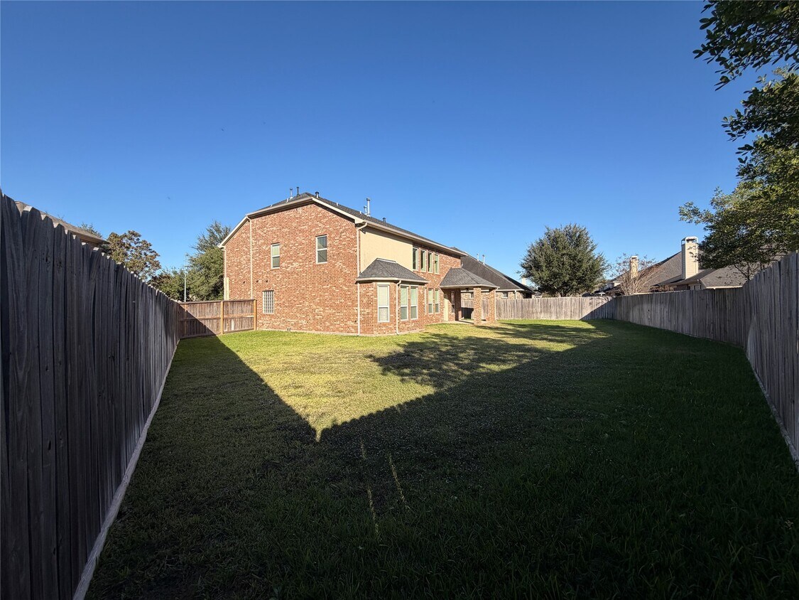 Foto del edificio - 28015 Silverstream Ct